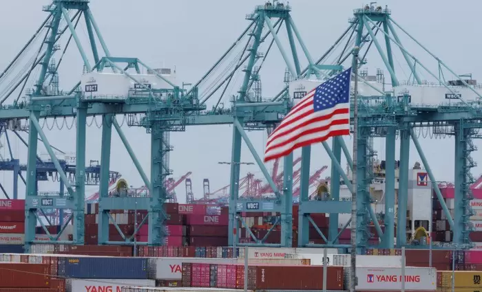 Reuters: Πιέζουν για την ολοκλήρωση των δασμολογικών διαπραγματεύσεων οι ΗΠΑ