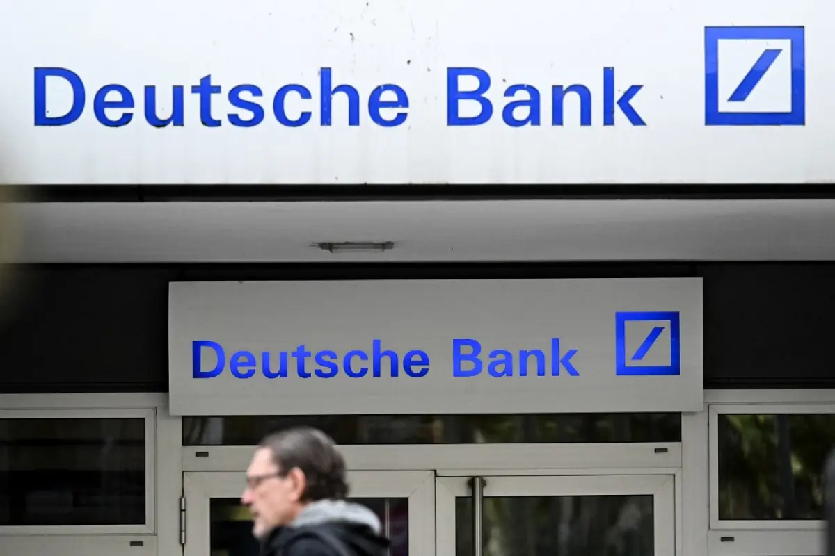 Ρεκόρ κερδών για τη Deutsche Bank – Έσοδα €8 δισ. και άλμα στο trading ομολόγων