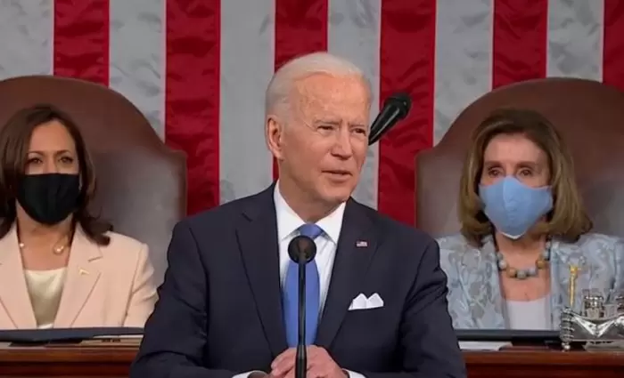 Μπάιντεν: Είναι καιρός το 1% των πιο πλούσιων να πληρώσουν δίκαιους φόρους (vid)