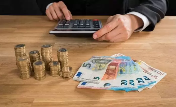 Ζητούν φοροελαφρύνσεις οι δημόσιοι υπάλληλοι