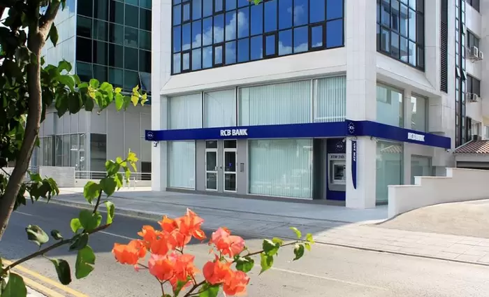 Αμετάβλητη στο Β1 η αξιολόγηση Μoody's για την RCB Bank