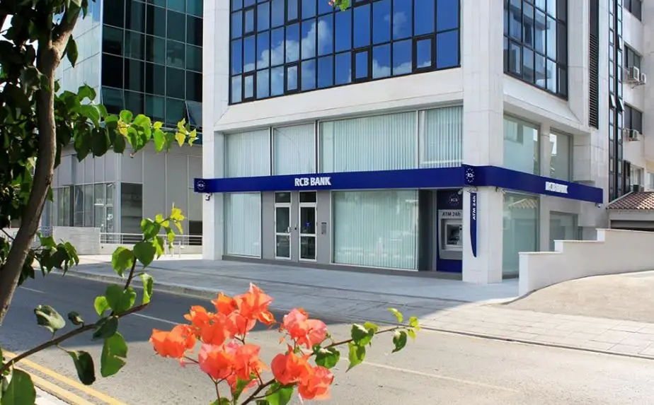 Αμετάβλητη στο Β1 η αξιολόγηση Μoody's για την RCB Bank