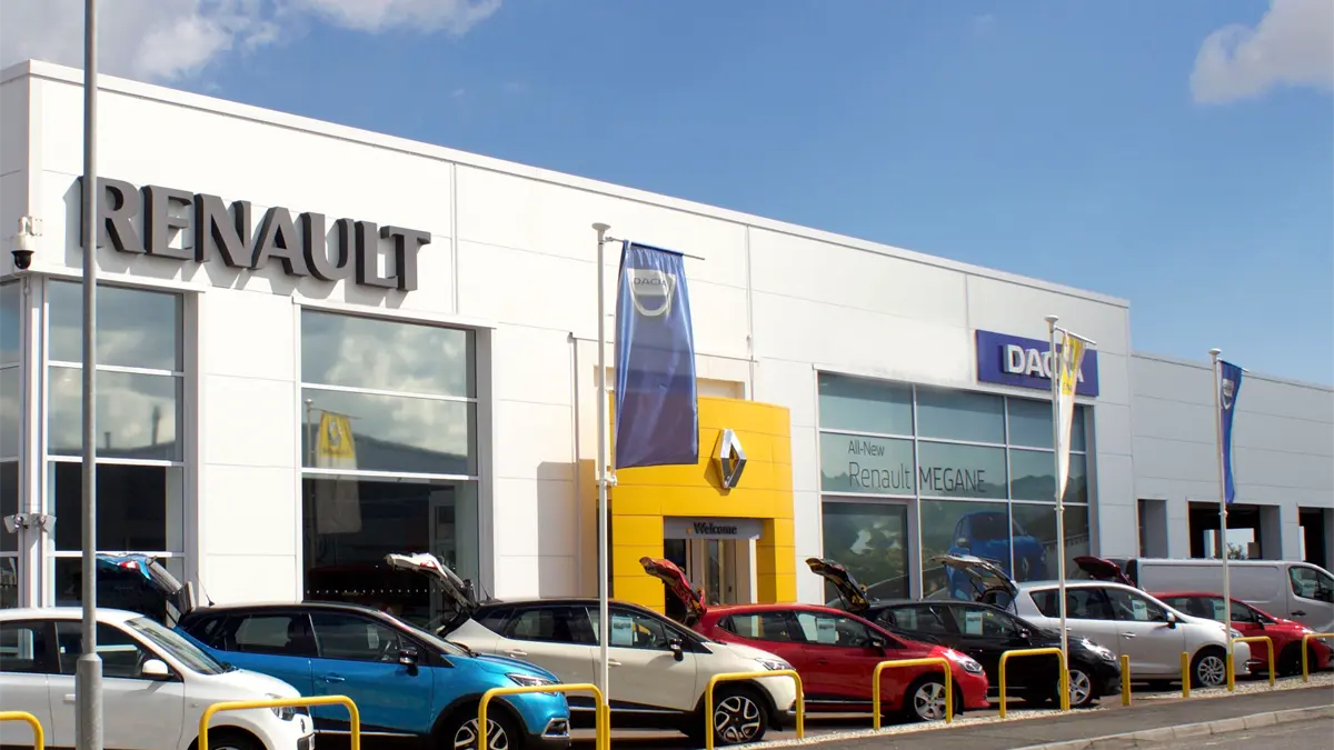 Η Μόσχα αποκτά ρωσικά περιουσιακά στοιχεία της γαλλικής Renault