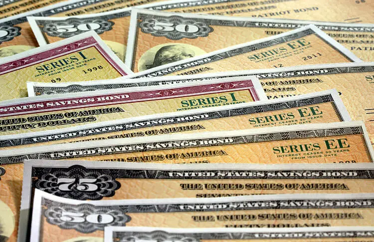 Σταθεροποιητικές οι τάσεις στην αγορά ομολόγων