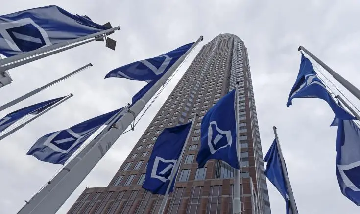 Εφοδος αστυνομίας στην Deutsche Bank