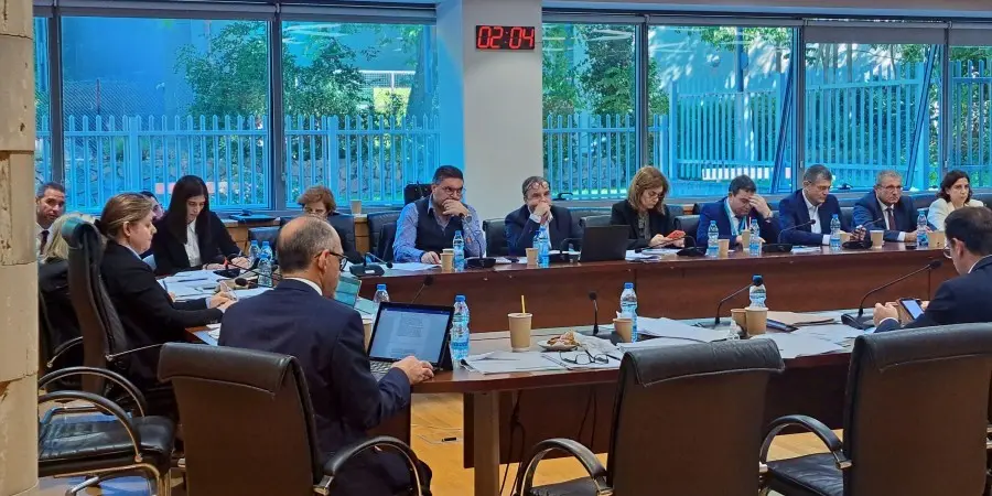 ΥΠΟΙΚ: Βαλλόμαστε καθημερινά επειδή ο προϋπολογισμός δεν είναι προεκλογικός