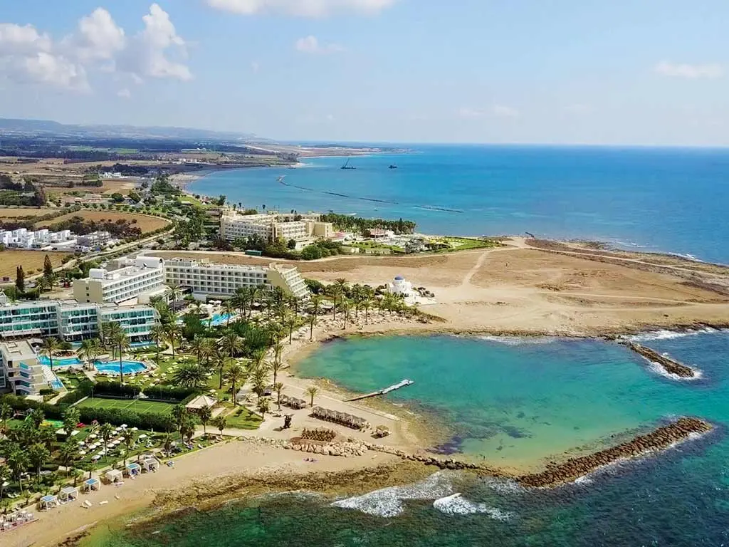 Ζητούν ξεκάθαρο πλαίσιο για τις επενδύσεις στη μαρίνα στη Κισσόνεργα