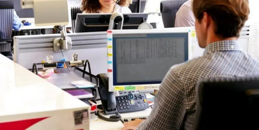 ΔΝΤ: Προτείνει αλλαγές στο κρατικό μισθολόγιο: Αναστολή ΑΤΑ και κατάργηση 13ου