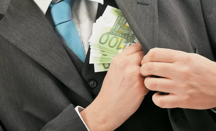 Γιατί η διαφθορά είναι βαθιά ριζωμένη στην Κύπρο;