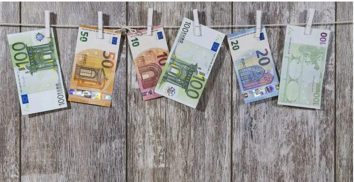 Πάει δικαστήριο η υπόθεση της Ουκρανής που μετέφερε εκατομμύρια