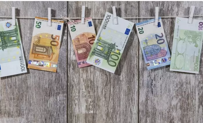 Πάει δικαστήριο η υπόθεση της Ουκρανής που μετέφερε εκατομμύρια