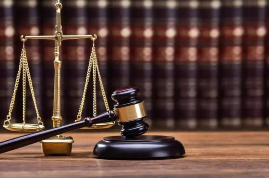 Στις κάλπες προσέρχονται σήμερα οι δικηγόροι