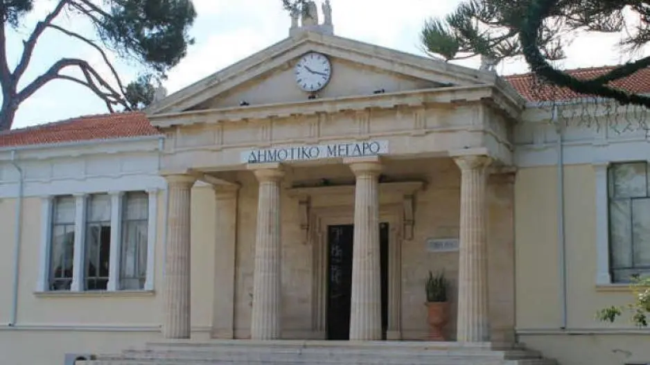 Δήμος Πάφου: Κλιμακώνουν τα μέτρα οι εργαζόμενοι - νέα 48ωρη απεργία