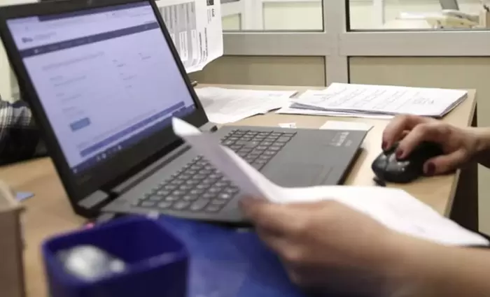 Νέο ευέλικτο ωράριο στο Δημόσιο με το νέο χρόνο – Πέρασαν οι κανονισμοί