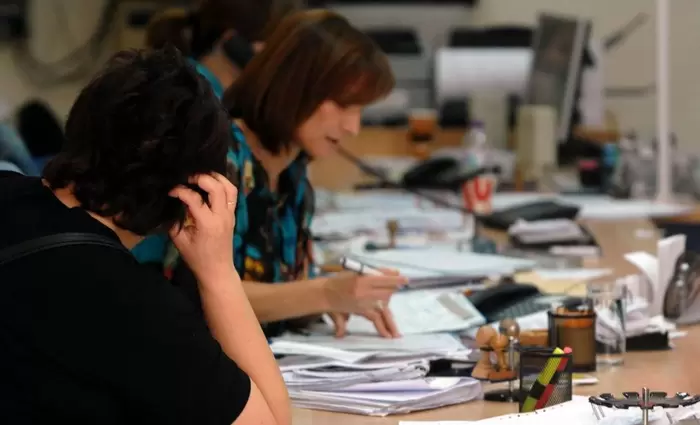 Μειώθηκαν οι μόνιμοι, αυξήθηκαν οι έκτακτοι στο Δημόσιο