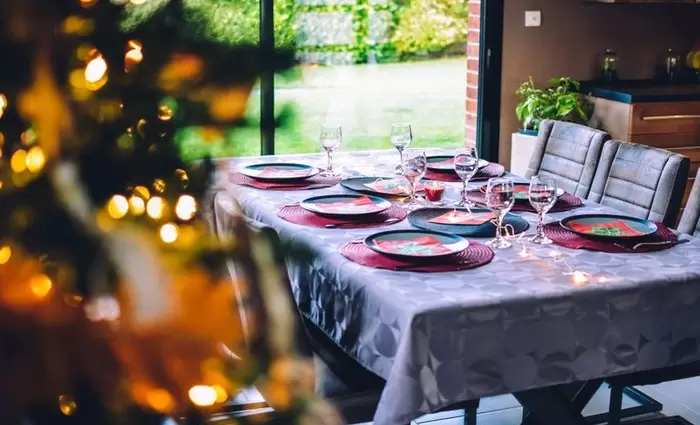 Πόσο θα πληρώσουν φέτος οι Κύπριοι για το χριστουγεννιάτικο τραπέζι