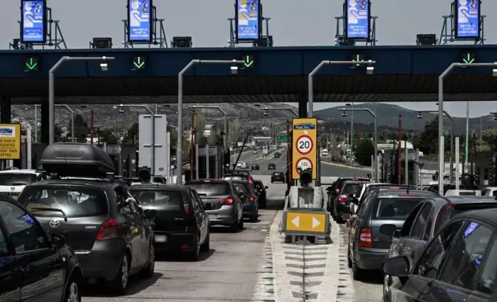 Ξεκαθαρίζει το Υπουργείο Μεταφορών για τα διόδια (βίντεο)