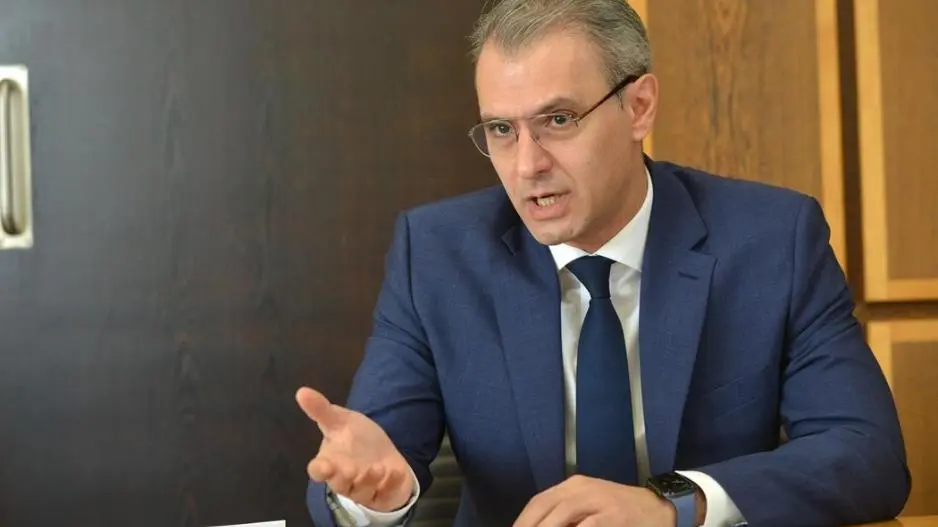 Διαβουλεύσεις Διοικητή – τραπεζών για ταυτοποίηση στοιχείων