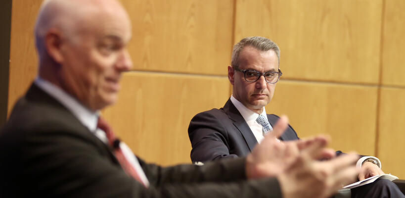 Ευκαιρίες αλλά και ρίσκα από συνεργασία τραπεζών – fintechs