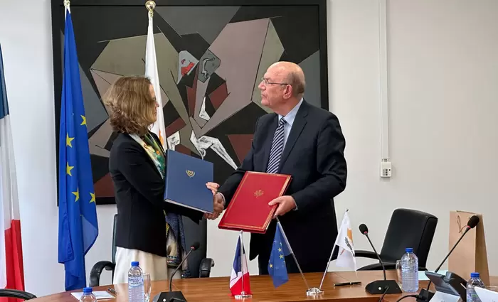 Κύπρος - Γαλλία ανανέωσαν την σύμβαση για Εξάλειψη της Διπλής Φορολογίας