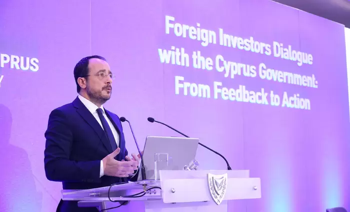 Η Κυβέρνηση θα θεσμοθετήσει το διάλογο με ξένους και Κύπριους επιχειρηματίες