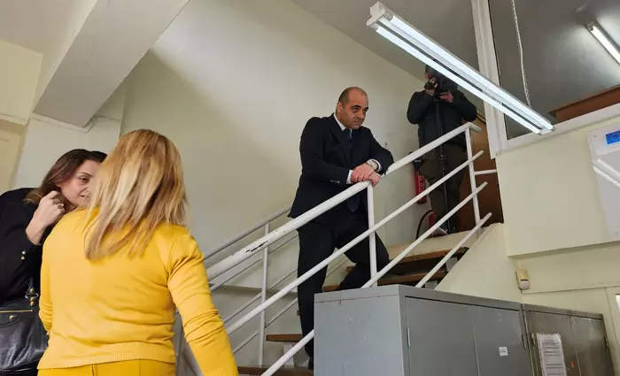 Υπ. Εργασίας: Δεν θα αφεθεί η οικονομία χωρίς την απαραίτητη στελέχωση