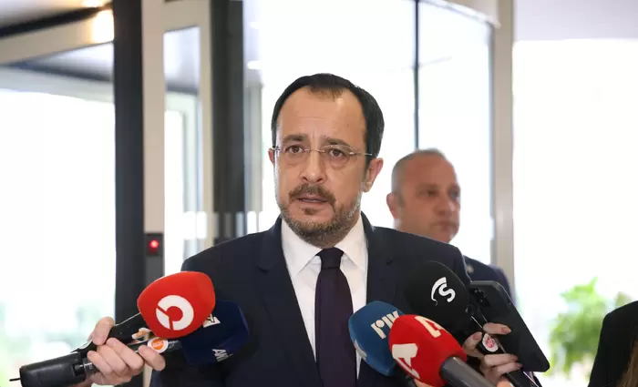 ΠτΔ: Η χώρα υπέφερε από λαϊκίστικες προσεγγίσεις και πολιτικές