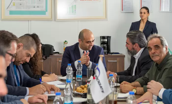 Ετοιμότητα Υπ. Εργασίας για συμβολή σε συμφωνία υπογραφής συλλογικών συμβάσεων