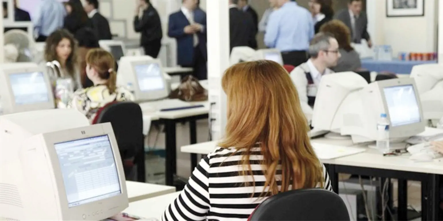 Αυξήθηκε ο αριθμός των δημοσίων υπαλλήλων