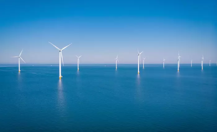 Στην πρίζα το μεγαλύτερο offshore αιολικό πάρκο στον κόσμο (χάρτης)