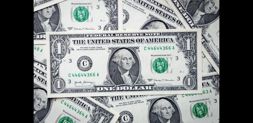 Τι λέει το Κρεμλίνο για το δολάριο, το «νόμισμα» των BRICS και τον Τραμπ