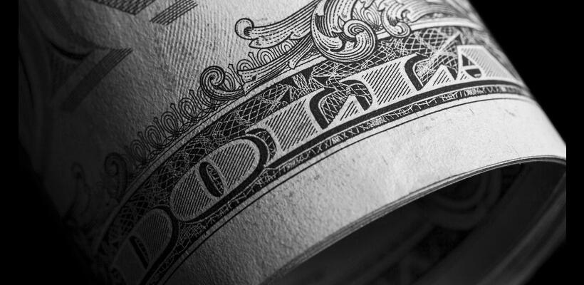 ΗΠΑ: Στα χέρια λίγων δισεκατομμυριούχων πάνω από τις μισές μετοχές