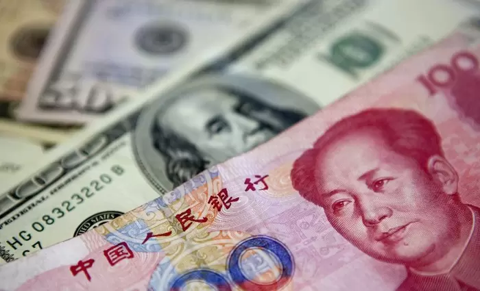 Ο εμπορικός πόλεμος ΗΠΑ - Κίνας γκρεμίζει το γιουάν