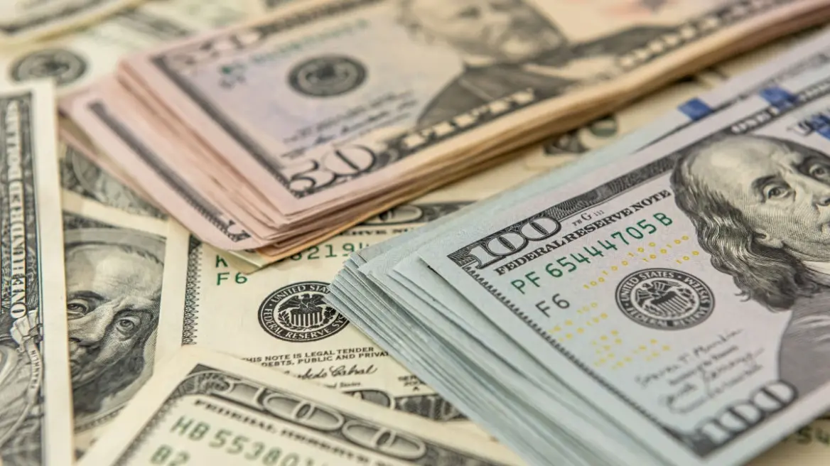 Οι ξένοι επενδυτές δεν μπορούν να αποσύρουν δισ. δολάρια από τη Ρωσία