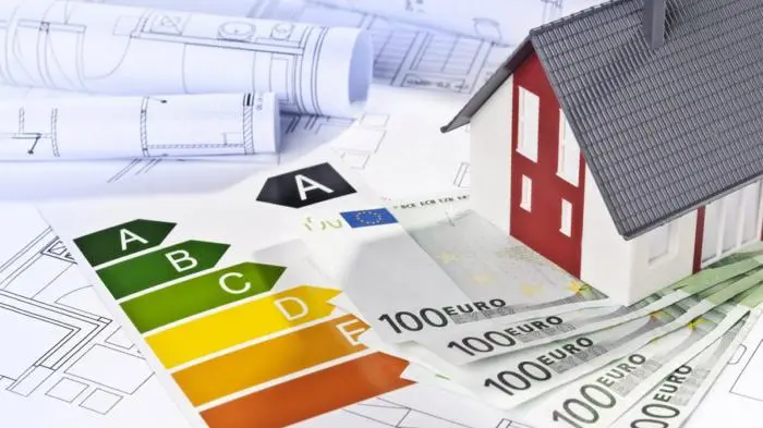 Γιατί τα κτήριά μας «καίνε» χρήμα και ενέργεια