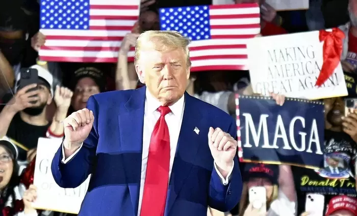 Τραμπ: Η εκστρατεία κατά του Χάρβαρντ ωθεί τους φοιτητές προς το Ηνωμένο Βασίλειο