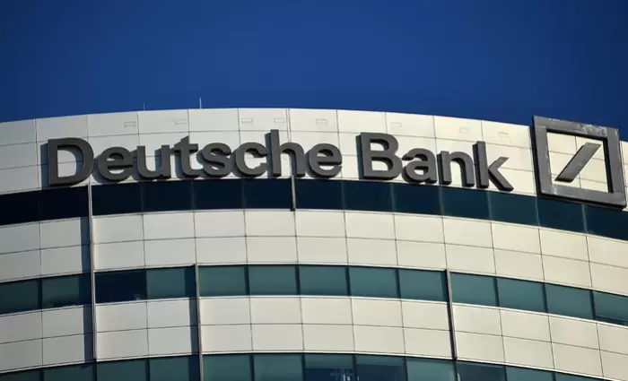 Ετοιμάζονται επίσημες ανακοινώσεις για την συγχώνευση Deutsche Bank και η Commerzbank