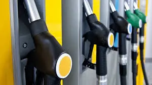 Οι τιμές του πετρελαίου μειώνονται στις ασιατικές αγορές