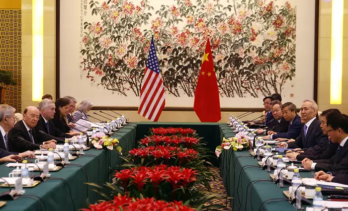 Στενή επαφή ΗΠΑ-Κίνας για τον 13ο γύρο εμπορικών διαπραγματεύσεων