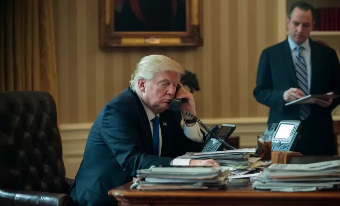 Η μυστική τηλεδιάσκεψη του Τραμπ με τους Αμερικανούς τραπεζίτες