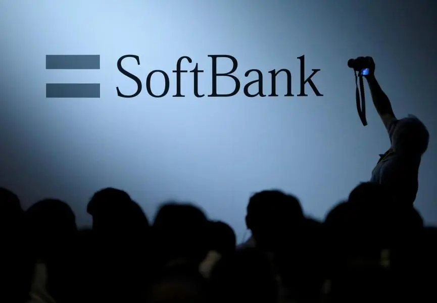 SoftBank: Απρόσμενο στοίχημα $2 δισ. για την αναβίωση της ΑΙ της Intel