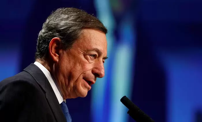 Ντράγκι: Νέα καθυστέρηση στις αυξήσεις επιτοκίων, αν χρειαστεί