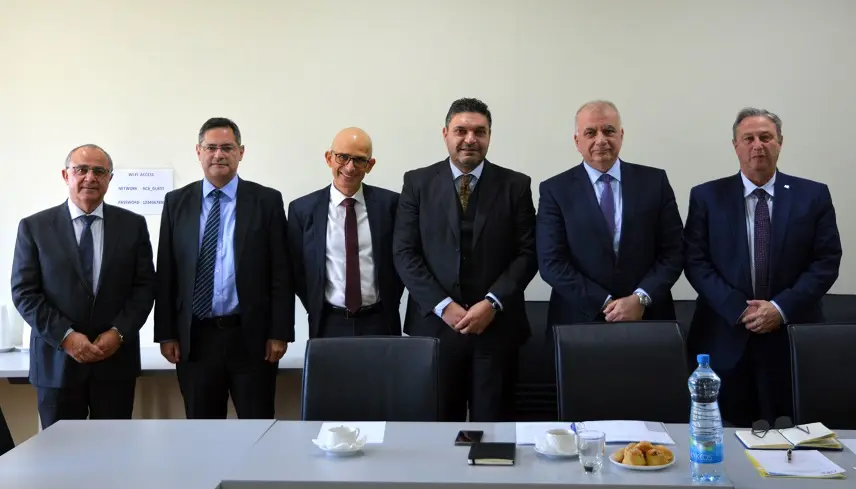 Συνάντηση ΥΠΟΙΚ - Συνδέσμου Τραπεζών