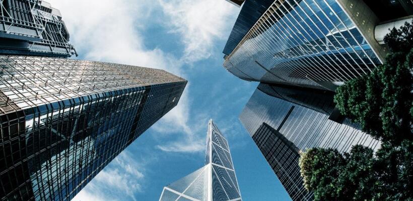 Αυτοί είναι οι 10 σοβαρότεροι κίνδυνοι για τις τράπεζες