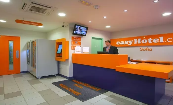 Έχασε τον έλεγχο της easyHotel ο Σερ Στέλιος