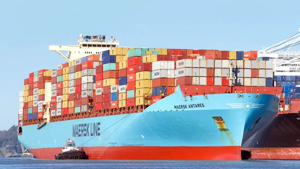 Απροσδόκητη συρρίκνωση του εμπορικού ελλείμματος των ΗΠΑ σε χαμηλό 5ετίας