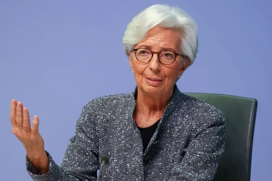 Η Λαγκάρντ δεν βλέπει κίνδυνο στασιμοπληθωρισμού