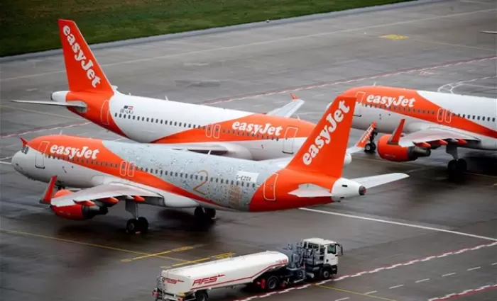 Η EasyJet «έριξε άκυρο» στη Wizz Air για πρόταση εξαγοράς