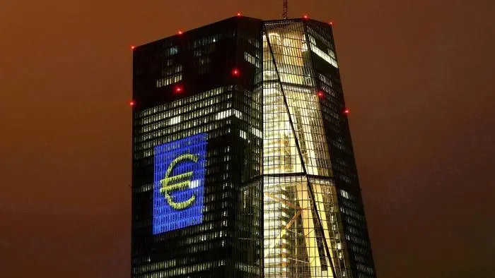 Νέο «εργαλείο» για τις υπερχρεωμένες χώρες ετοιμάζει η ΕΚΤ