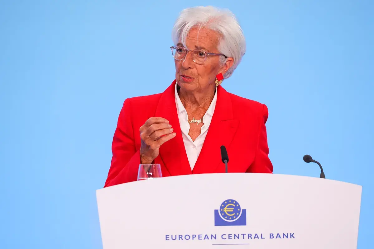 Λαγκάρντ: Κοντά στον στόχο του 2% ο πληθωρισμός – Παραμένουν οι αβεβαιότητες λόγω δασμών